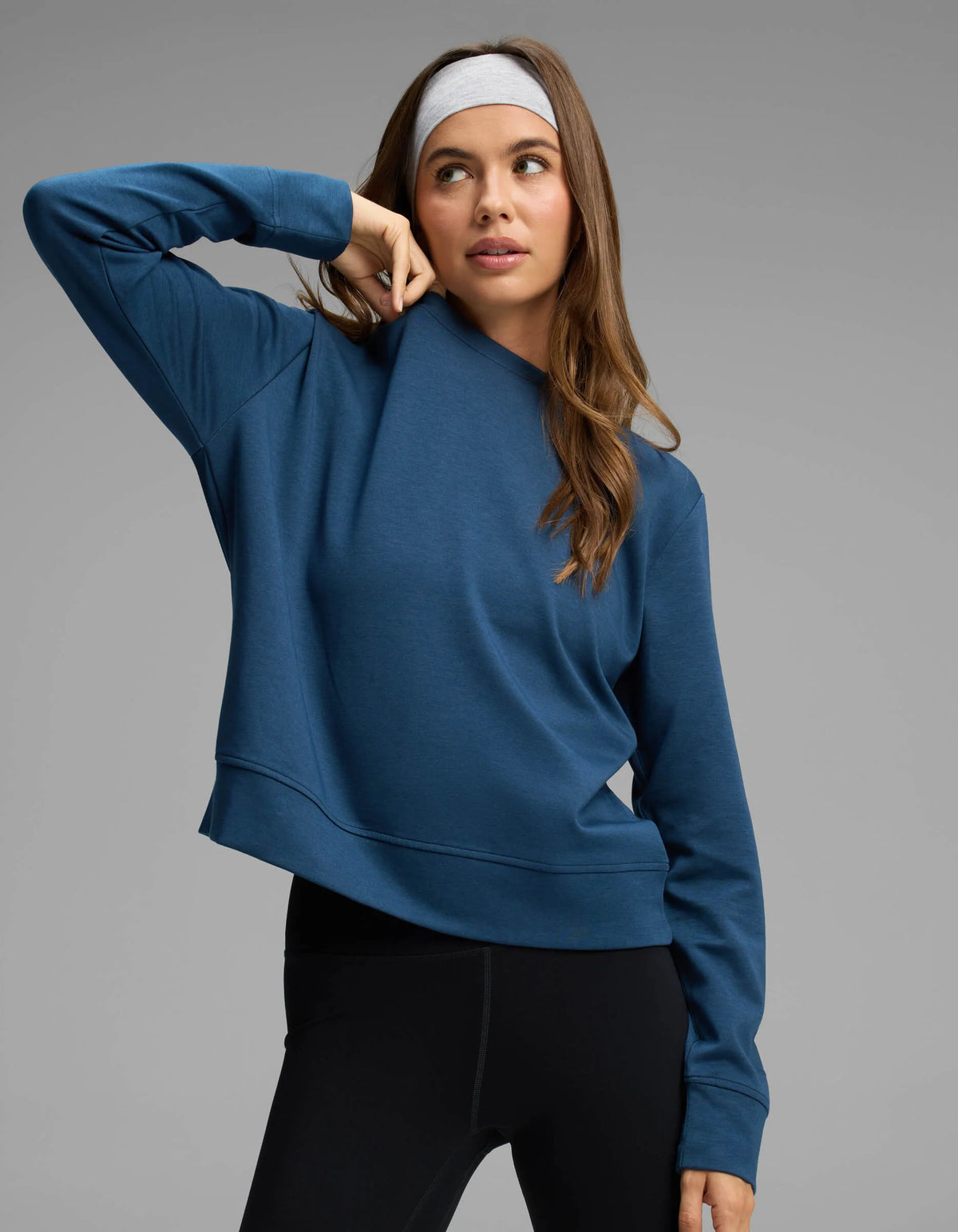 Women's Versa Crewneck